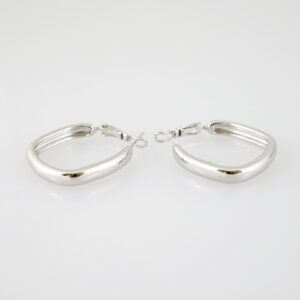 E2138 Earrings Aretes Plain Silver Color